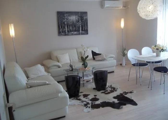 シルバ アパート *